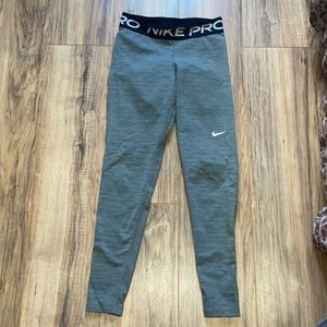 Nike pro leggings